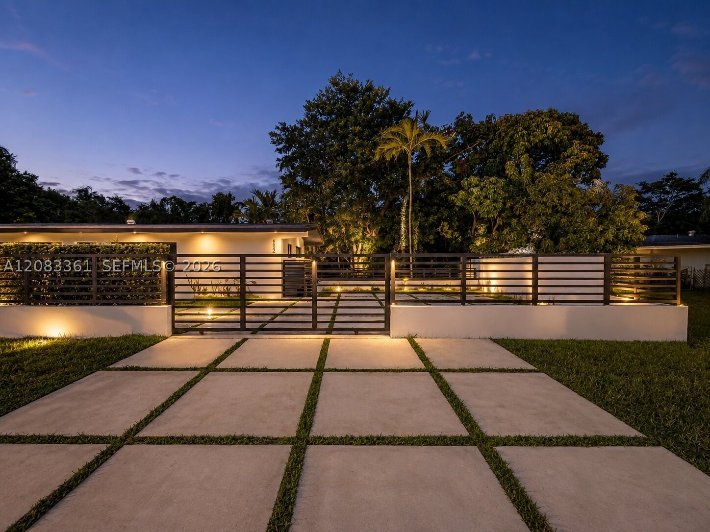 6025 SW 72nd Avenue, Miami FL 33143