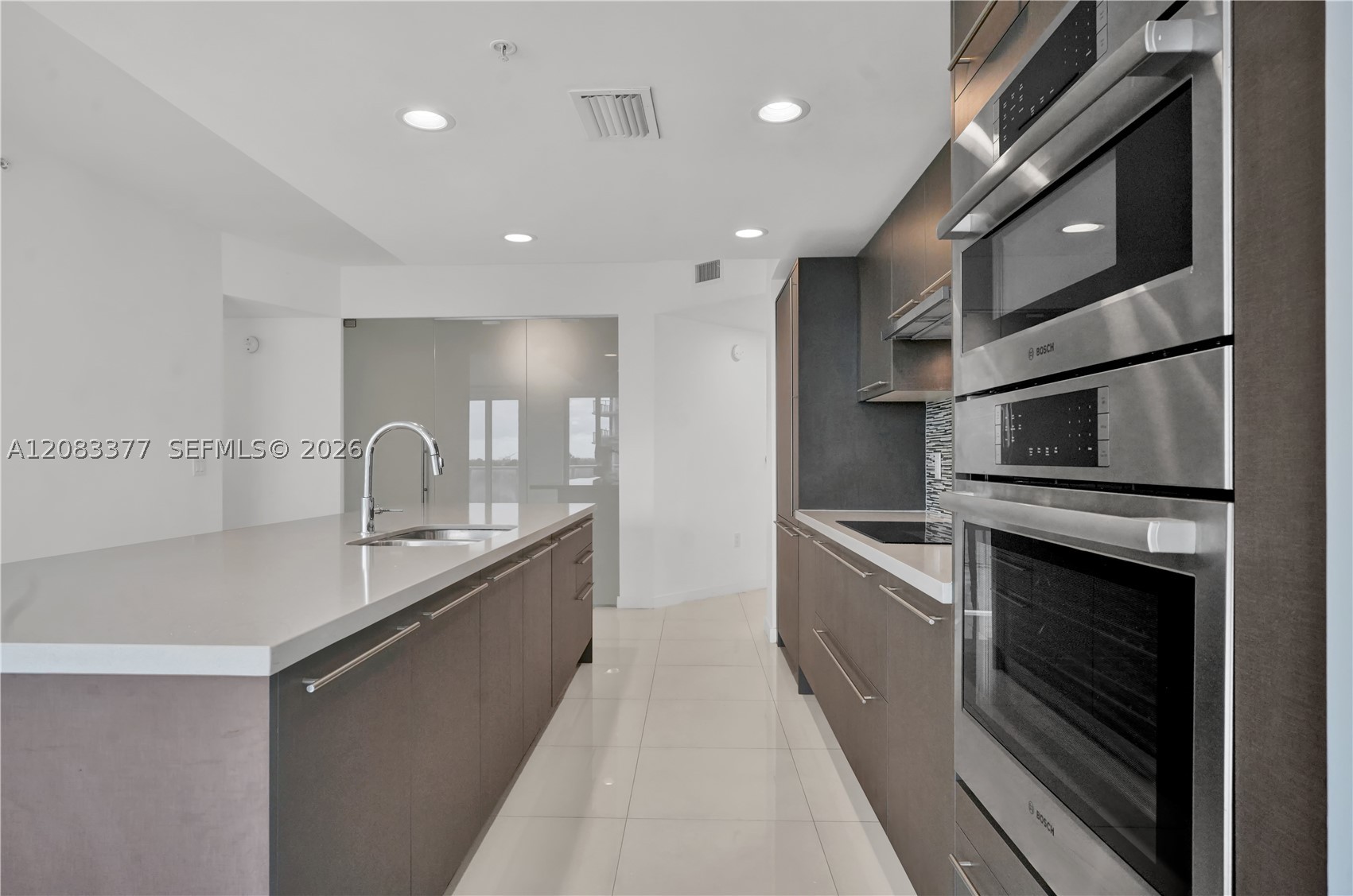 7825 NW 107th Ave #411, Doral FL 33178