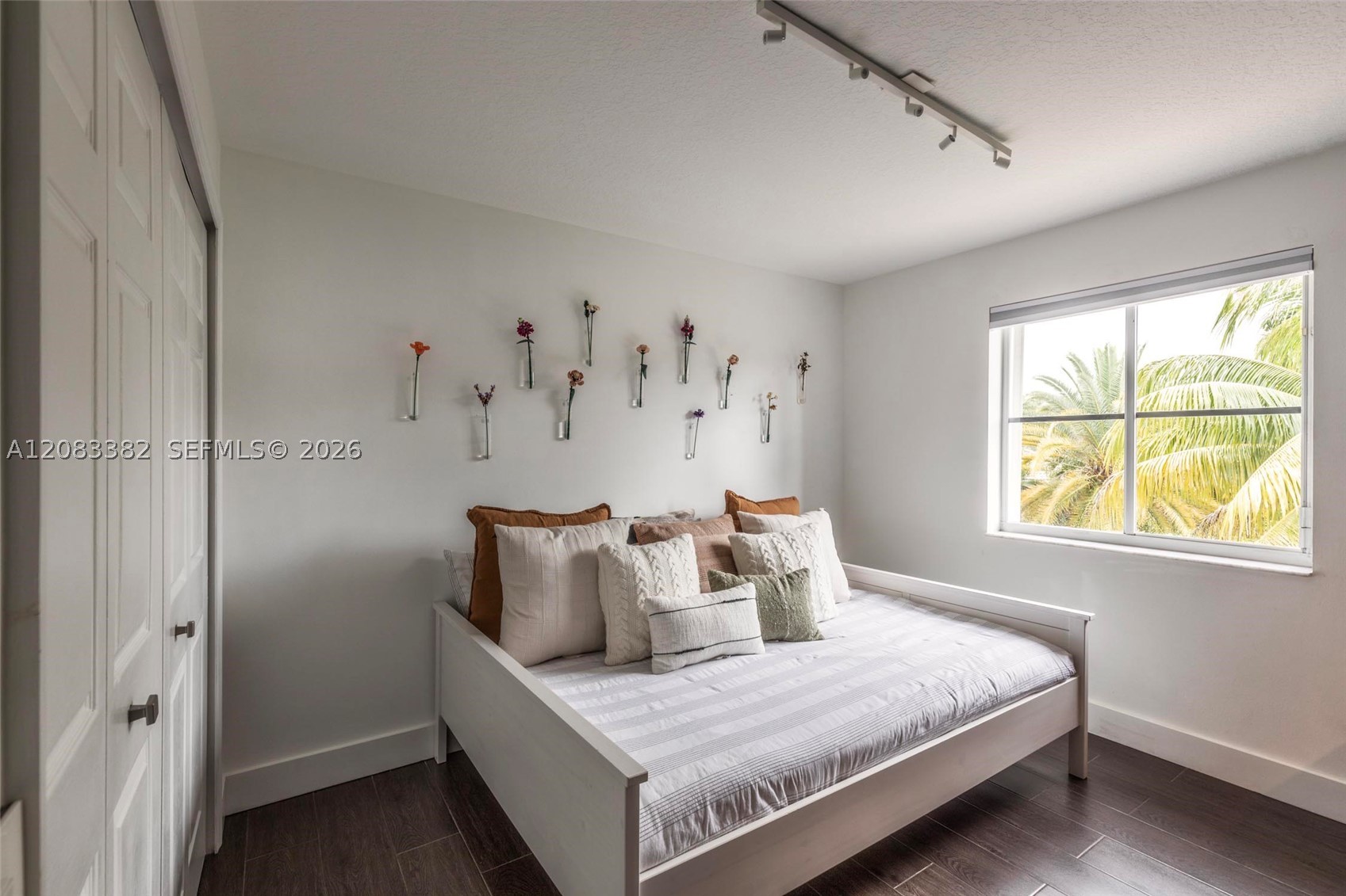 3652 Falcon Ridge Cir #0, Weston FL 33331