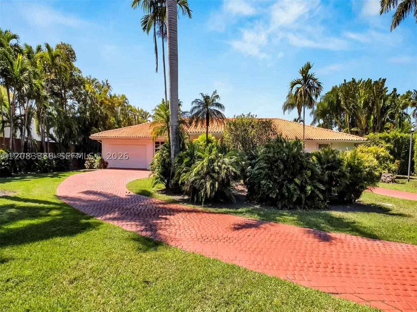7080 SW 98th Ave, Miami FL 33173