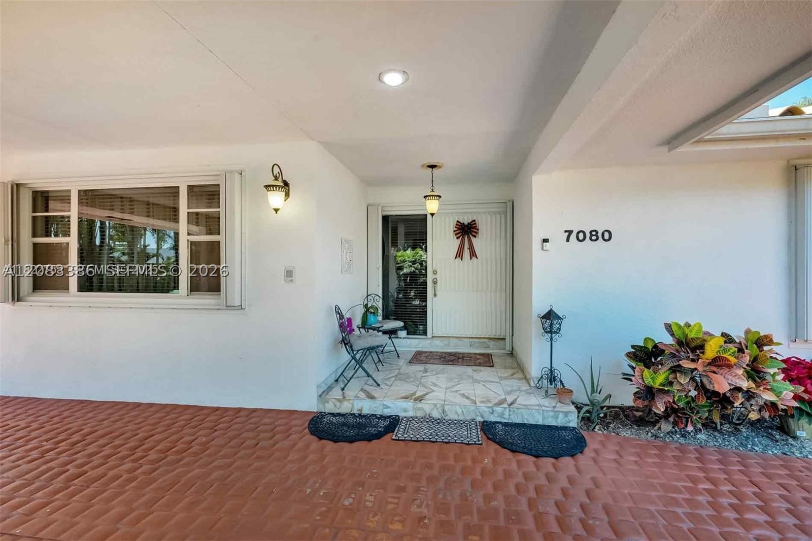 7080 SW 98th Ave, Miami FL 33173