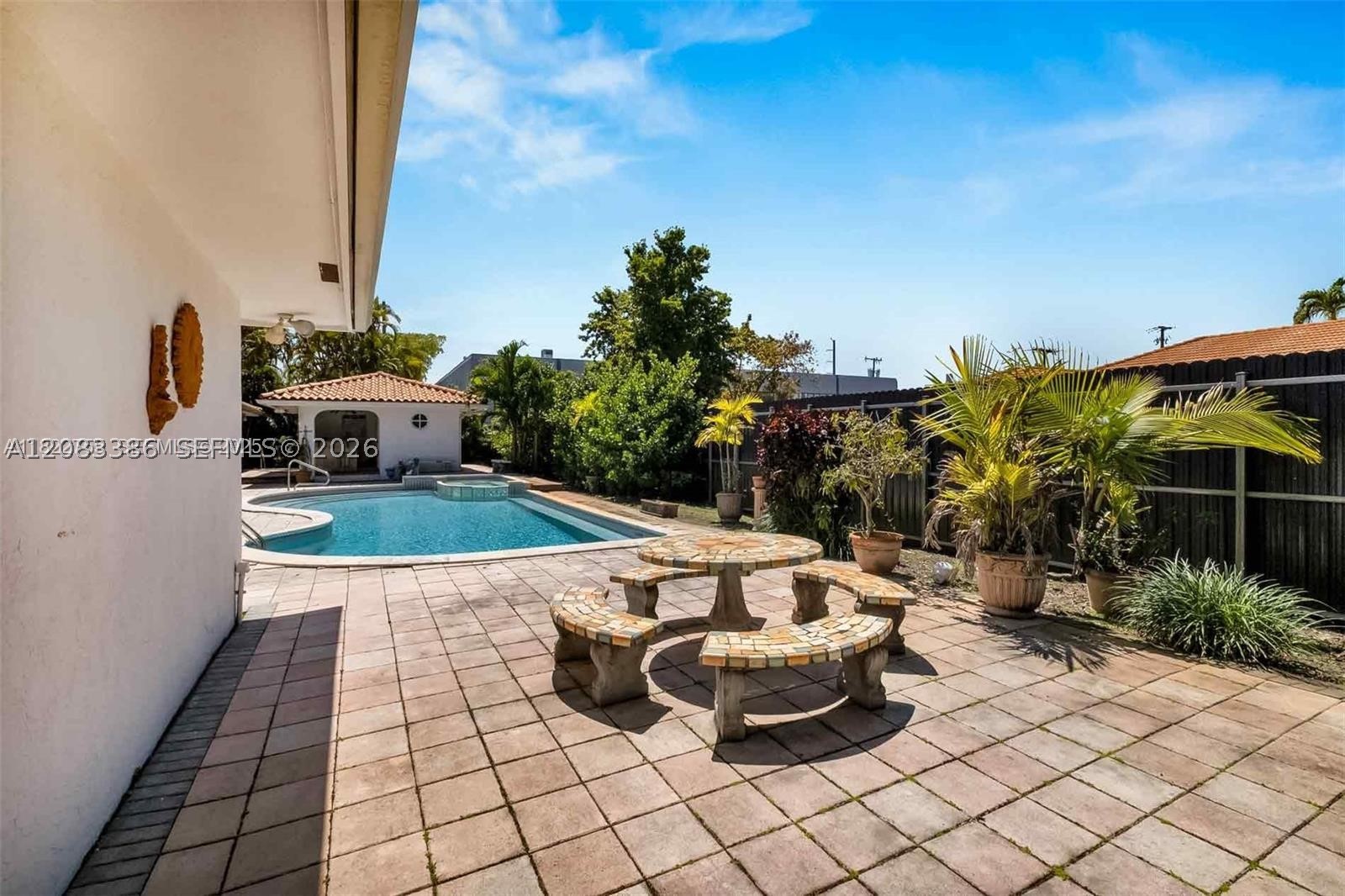7080 SW 98th Ave, Miami FL 33173