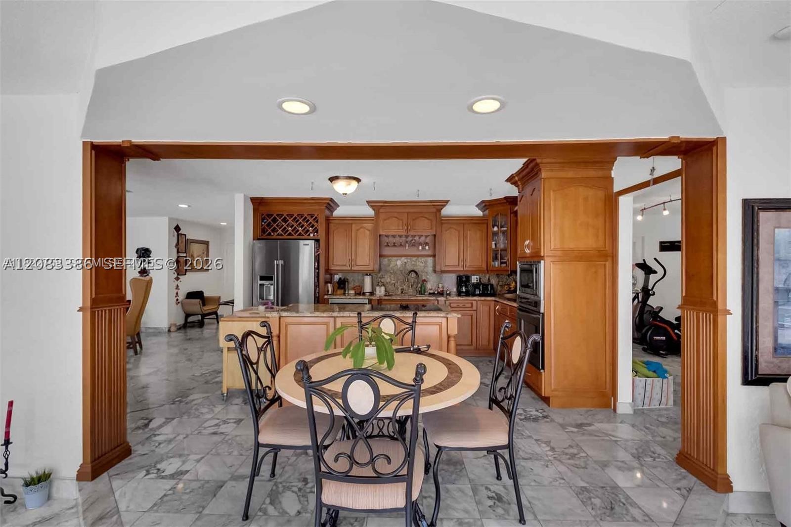 7080 SW 98th Ave, Miami FL 33173