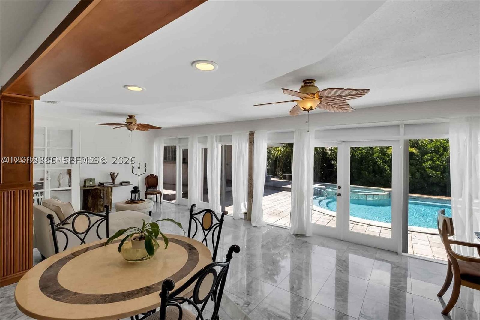 7080 SW 98th Ave, Miami FL 33173