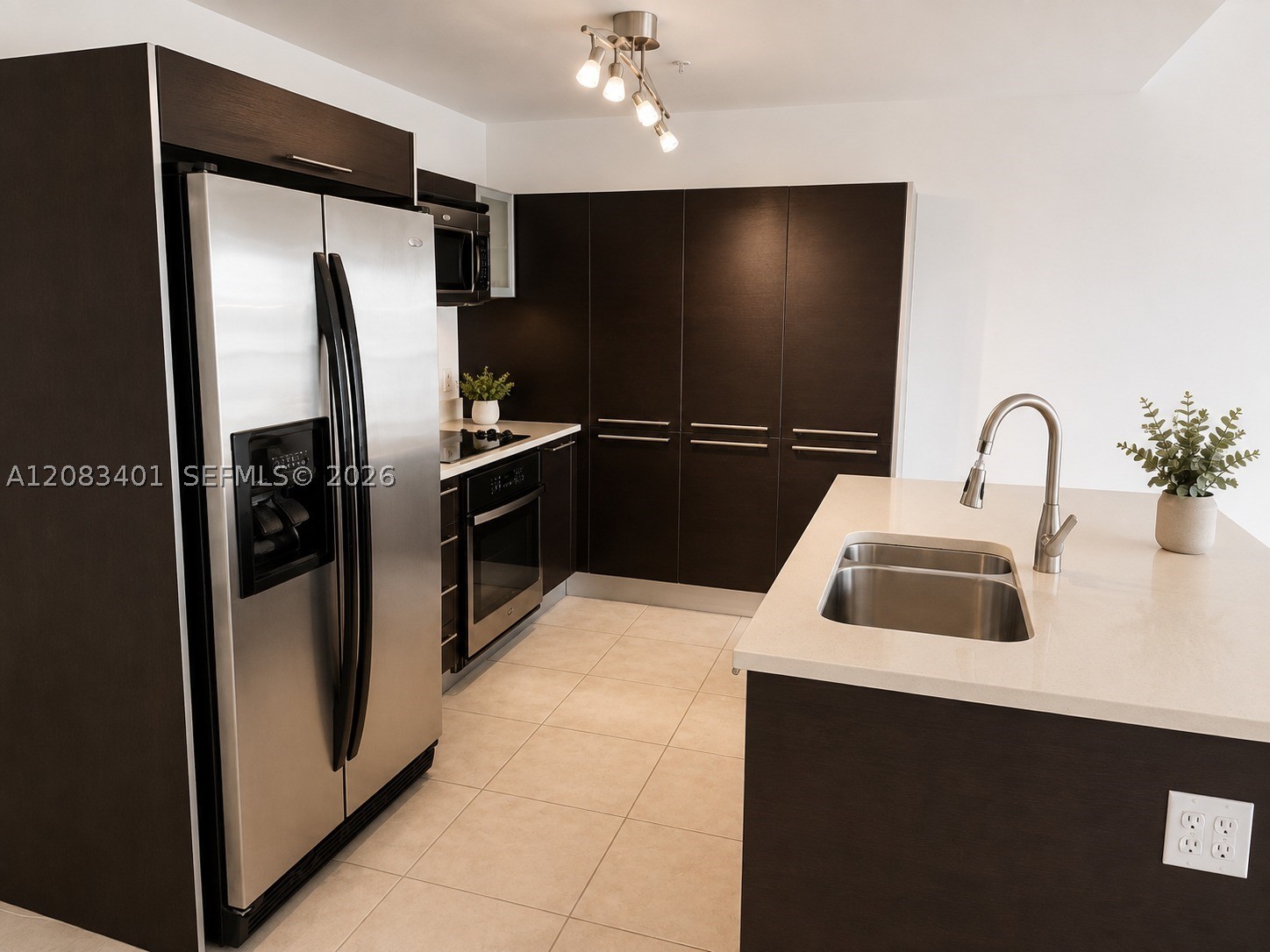 1900 N Bayshore Dr #3007, Miami FL 33132