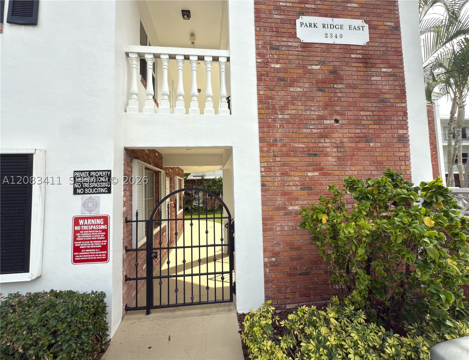 2340 NE 9th St #210, Fort Lauderdale FL 33304