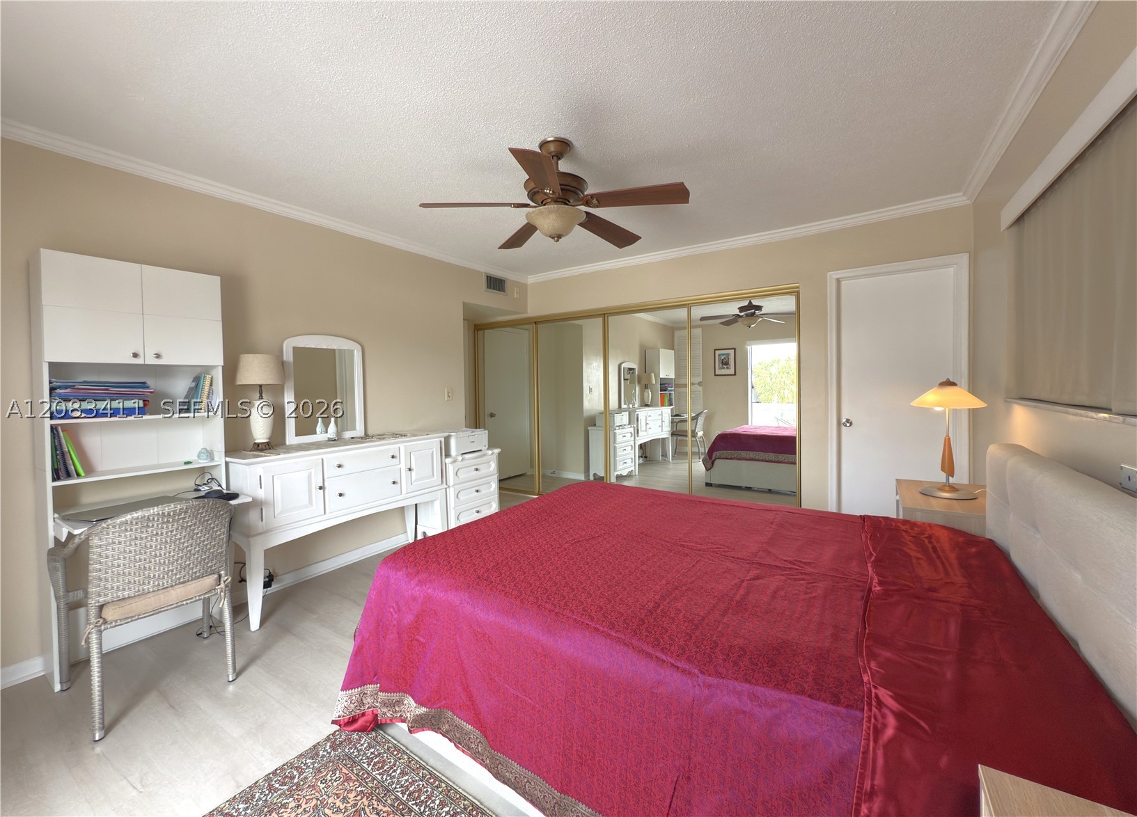 2340 NE 9th St #210, Fort Lauderdale FL 33304