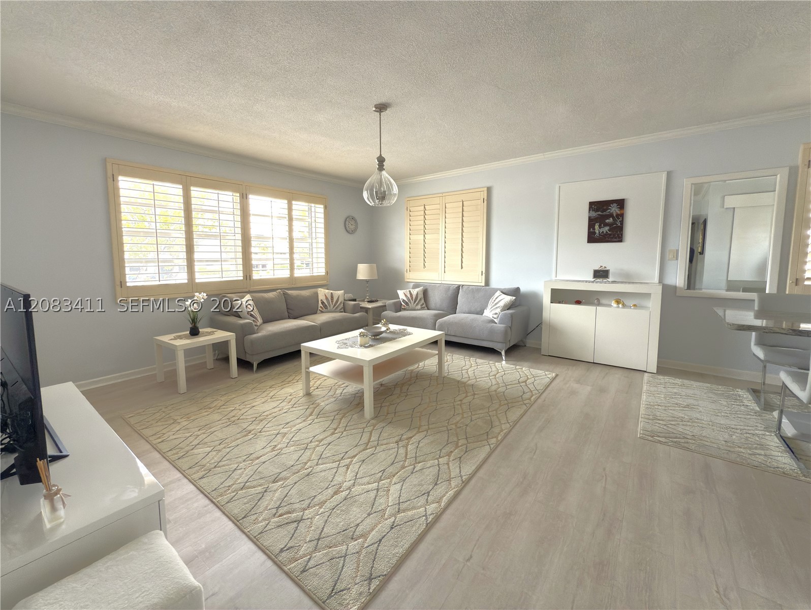 2340 NE 9th St #210, Fort Lauderdale FL 33304