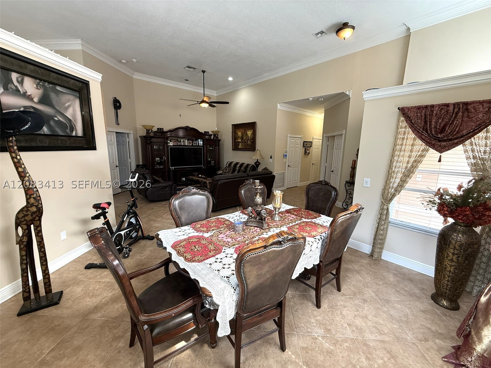 7705 Highlands Cir, Margate FL 33063