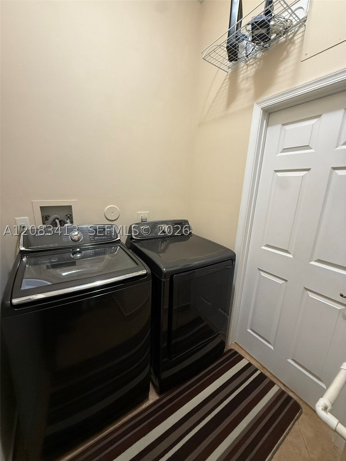7705 Highlands Cir, Margate FL 33063