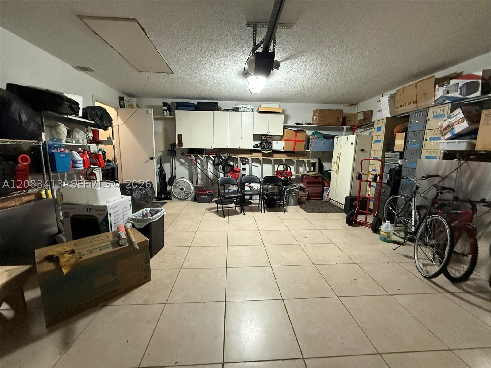 7705 Highlands Cir, Margate FL 33063
