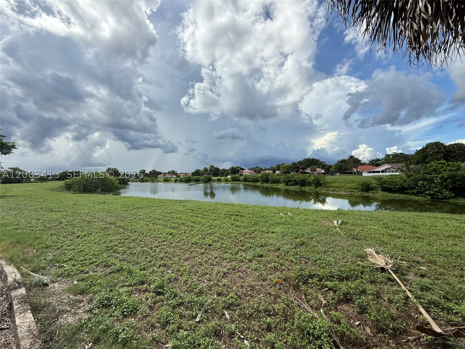 7705 Highlands Cir, Margate FL 33063