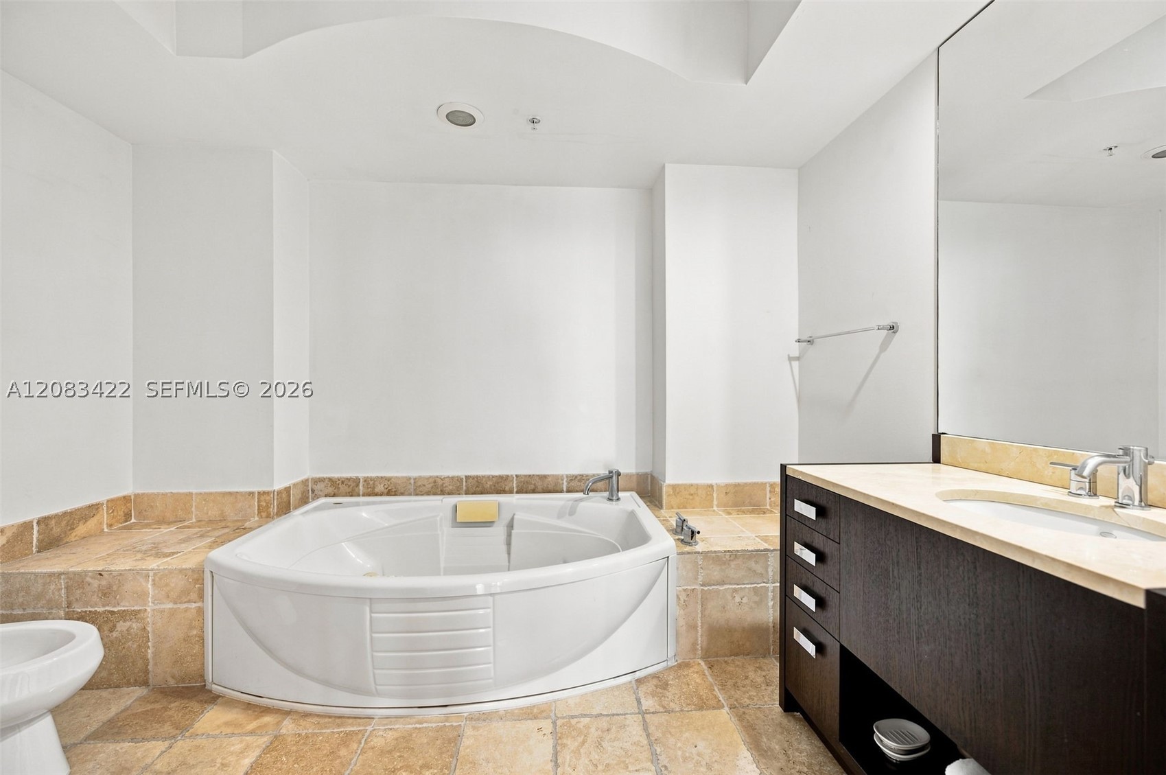 18201 Collins Ave #802, Sunny Isles Beach FL 33160
