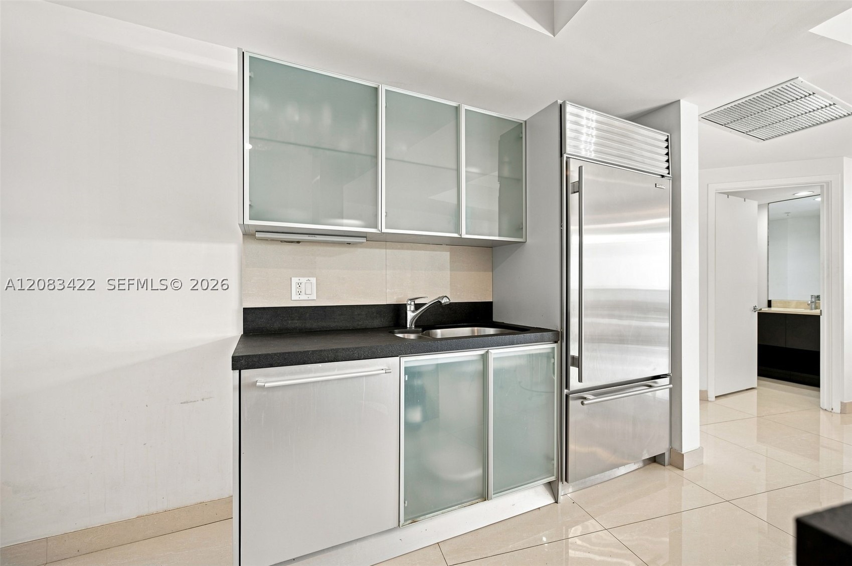 18201 Collins Ave #802, Sunny Isles Beach FL 33160