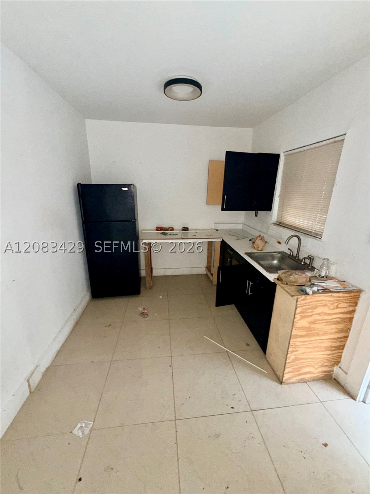1829 NW 5th St, Miami FL 33125
