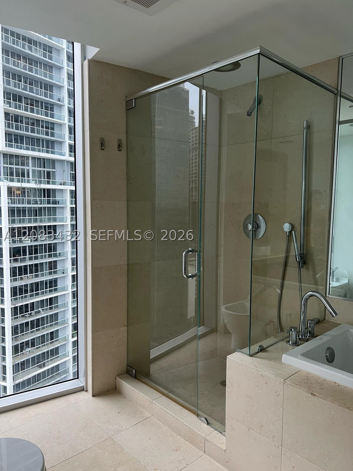 495 Brickell Ave #2611, Miami FL 33131