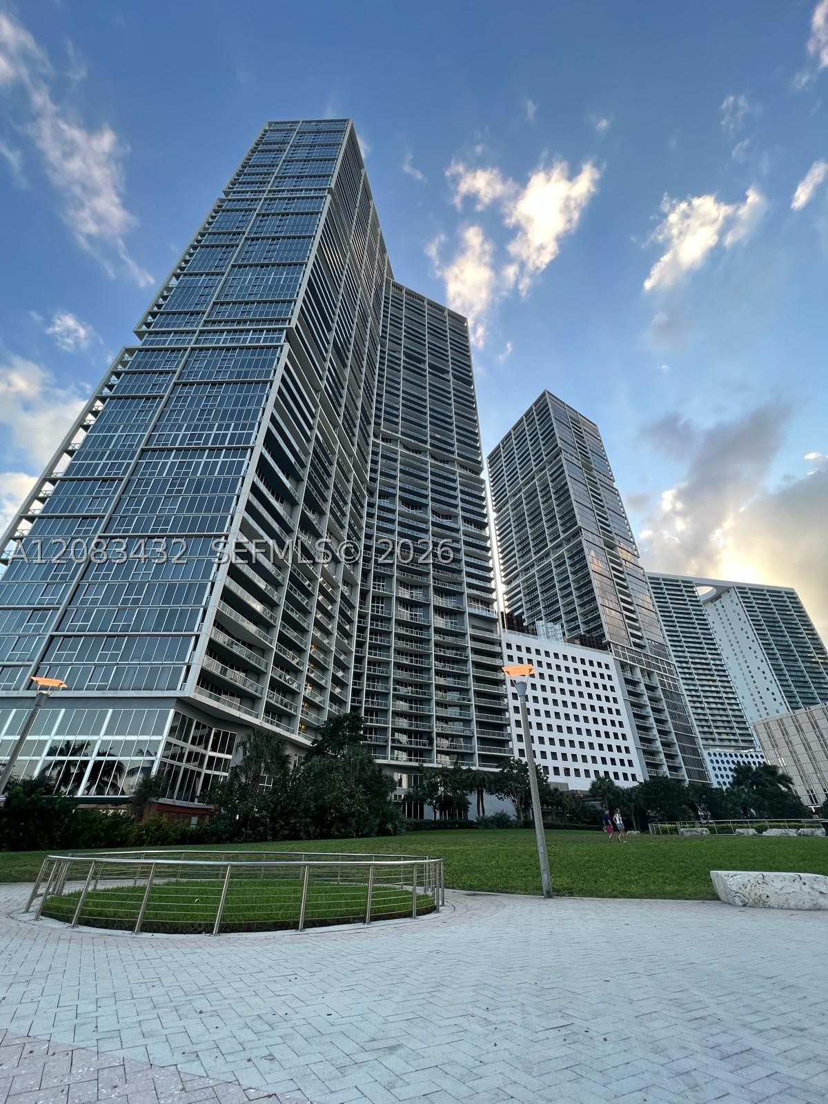 495 Brickell Ave #2611, Miami FL 33131