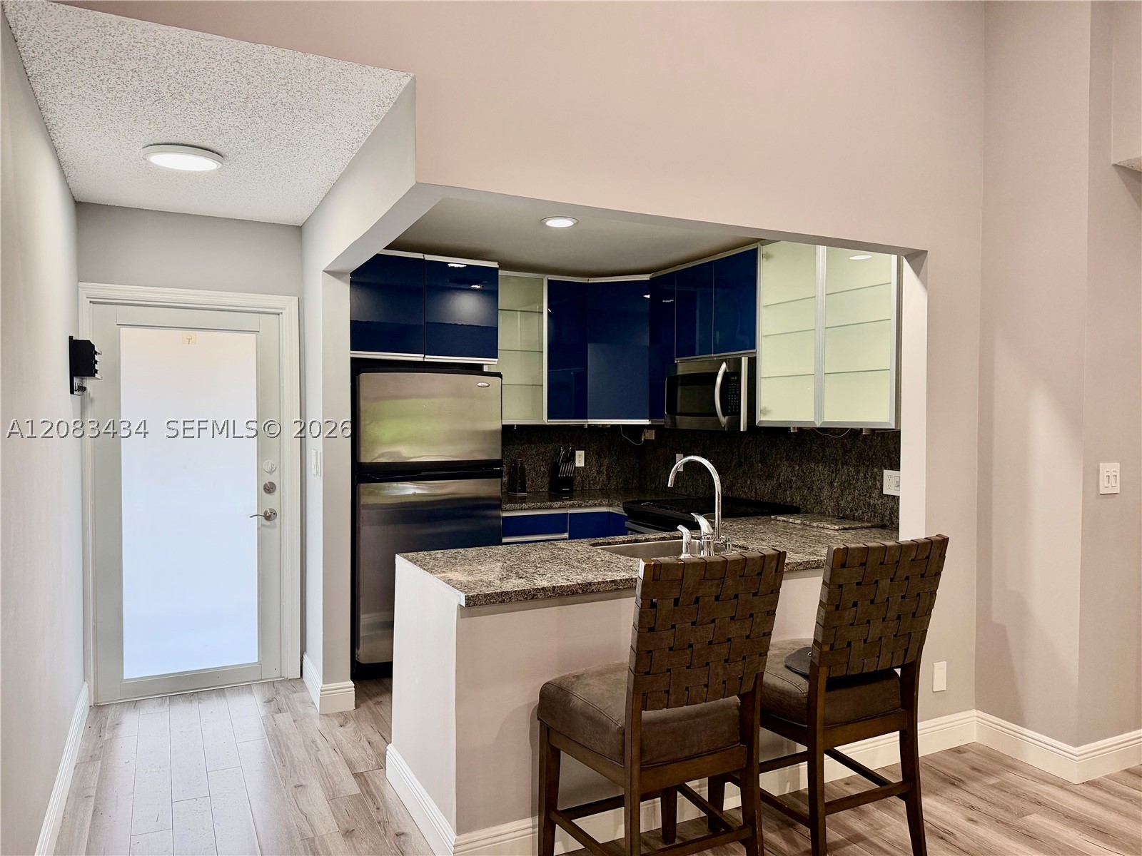430 SE 7th St #304E, Dania Beach FL 33004