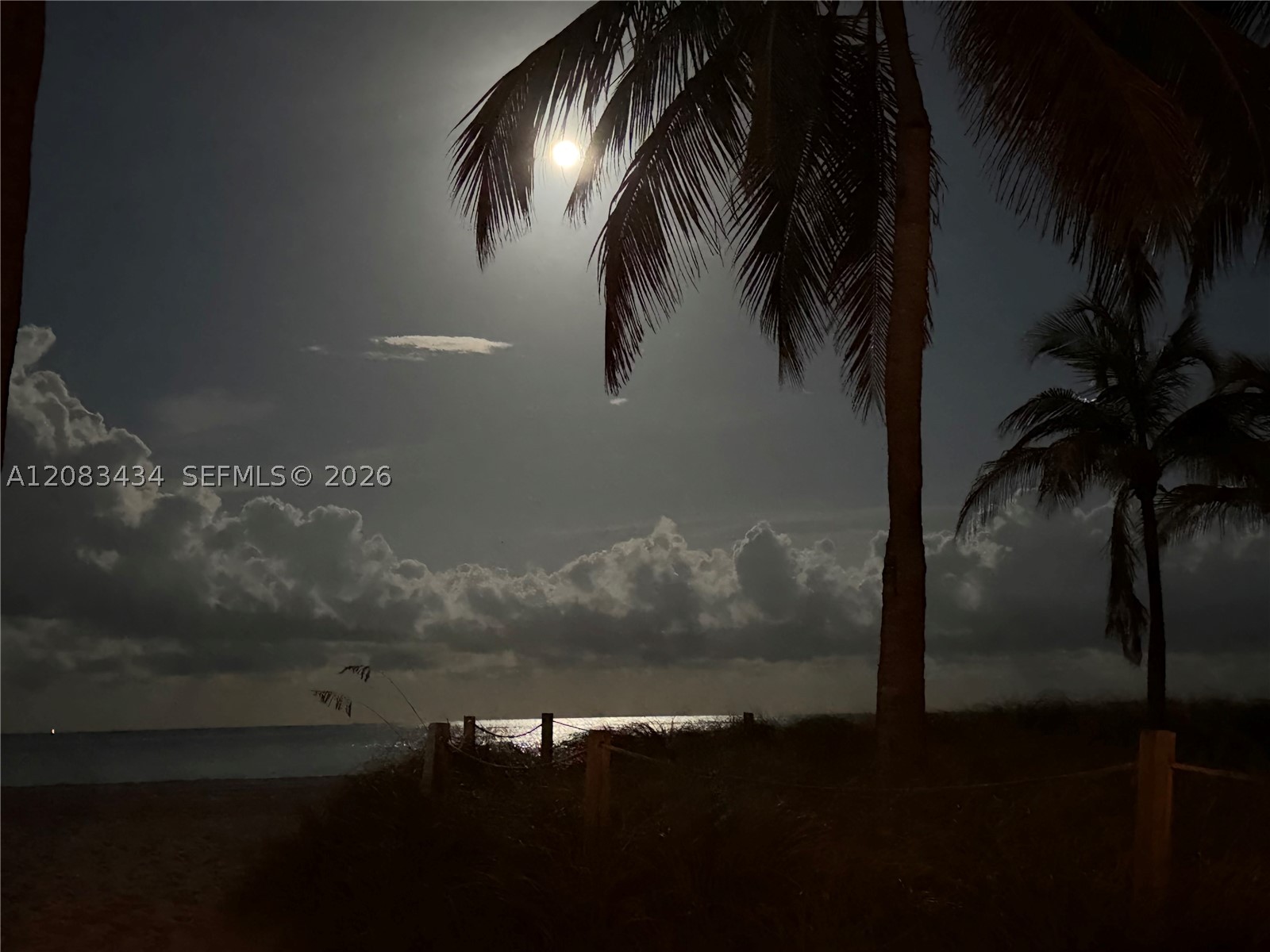 430 SE 7th St #304E, Dania Beach FL 33004