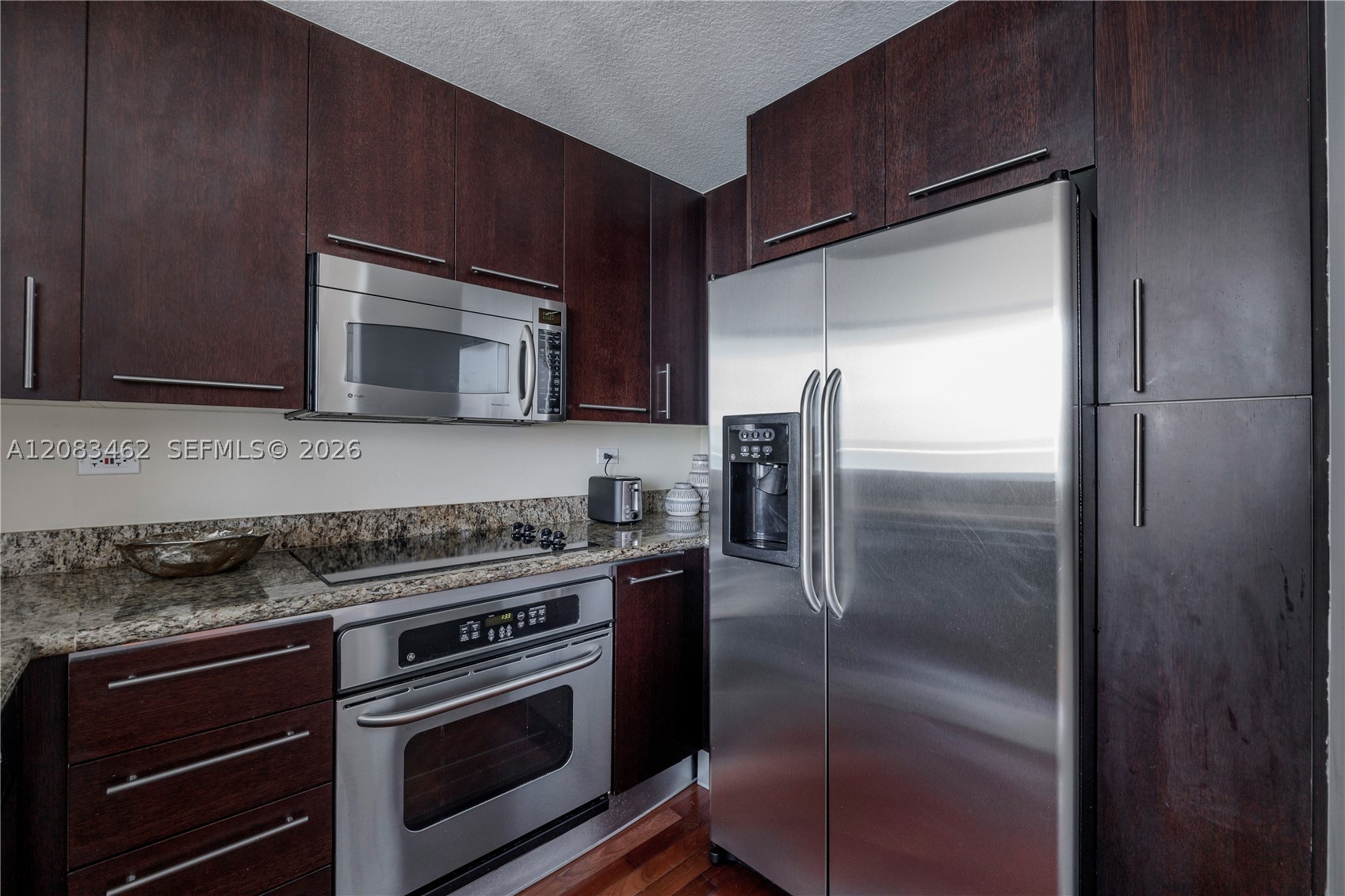 6515 Collins Ave #1405, Miami Beach FL 33141