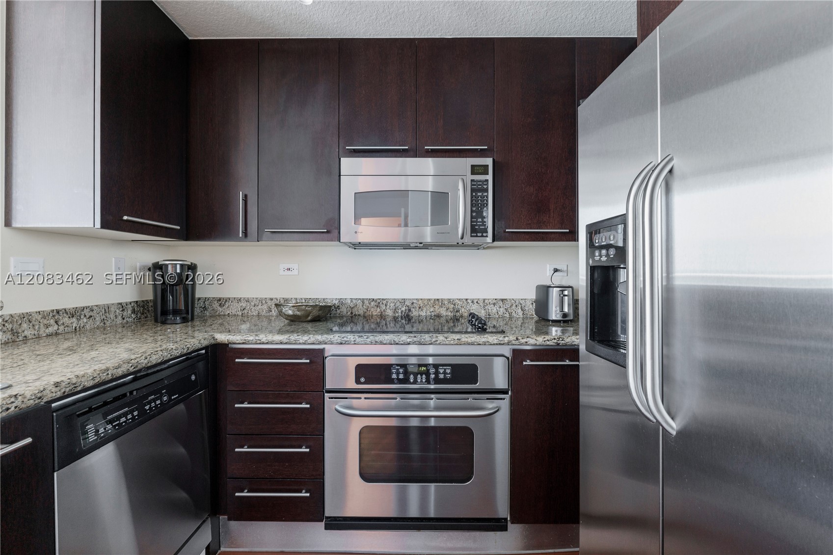 6515 Collins Ave #1405, Miami Beach FL 33141