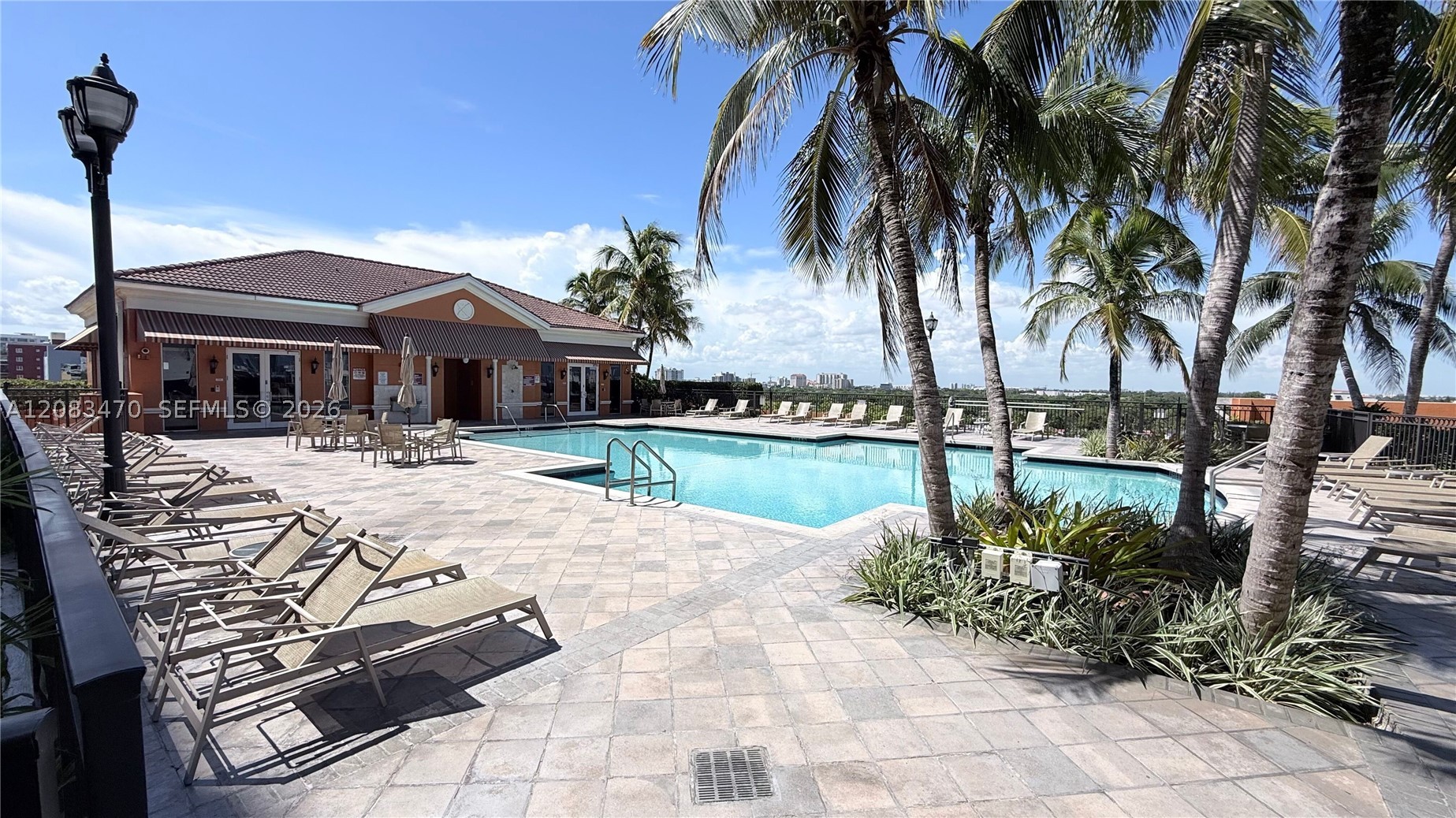 3232 SW 22nd Ter #113, Miami FL 33145