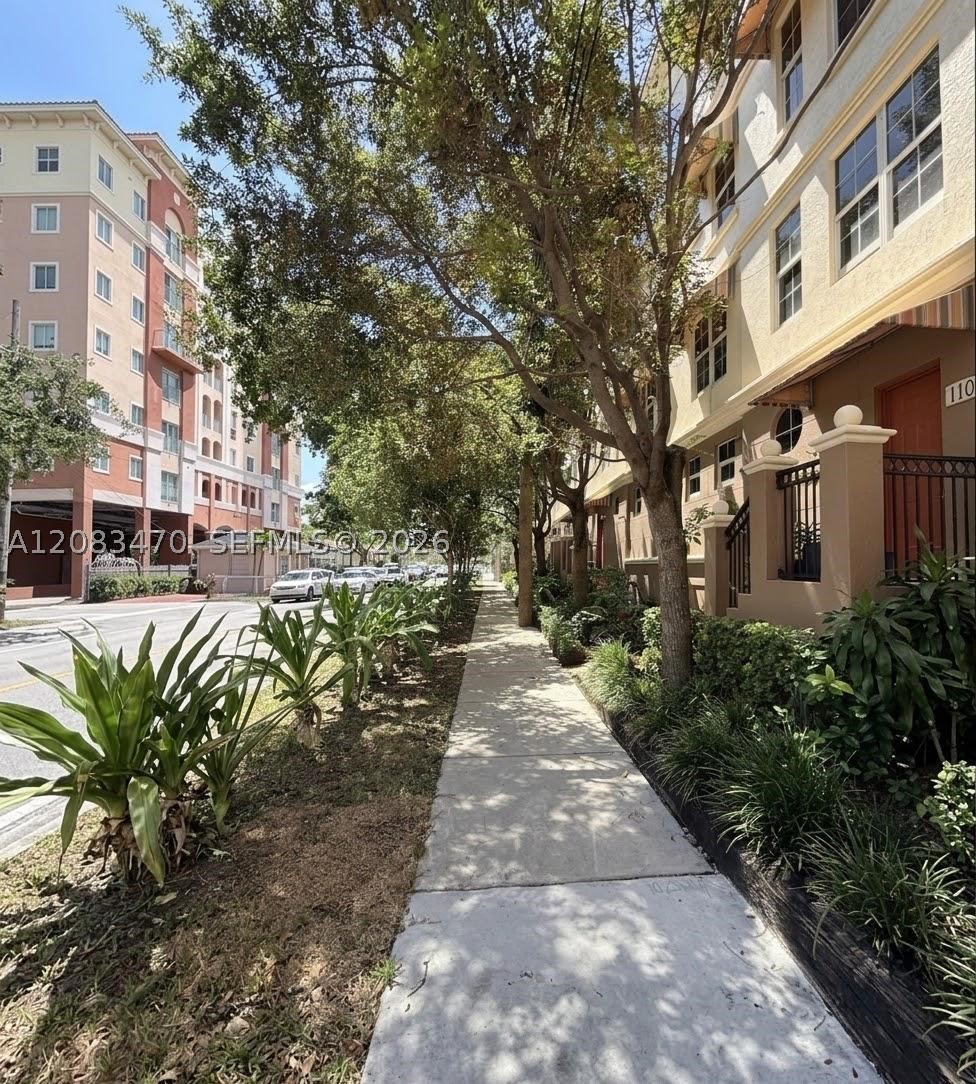 3232 SW 22nd Ter #113, Miami FL 33145