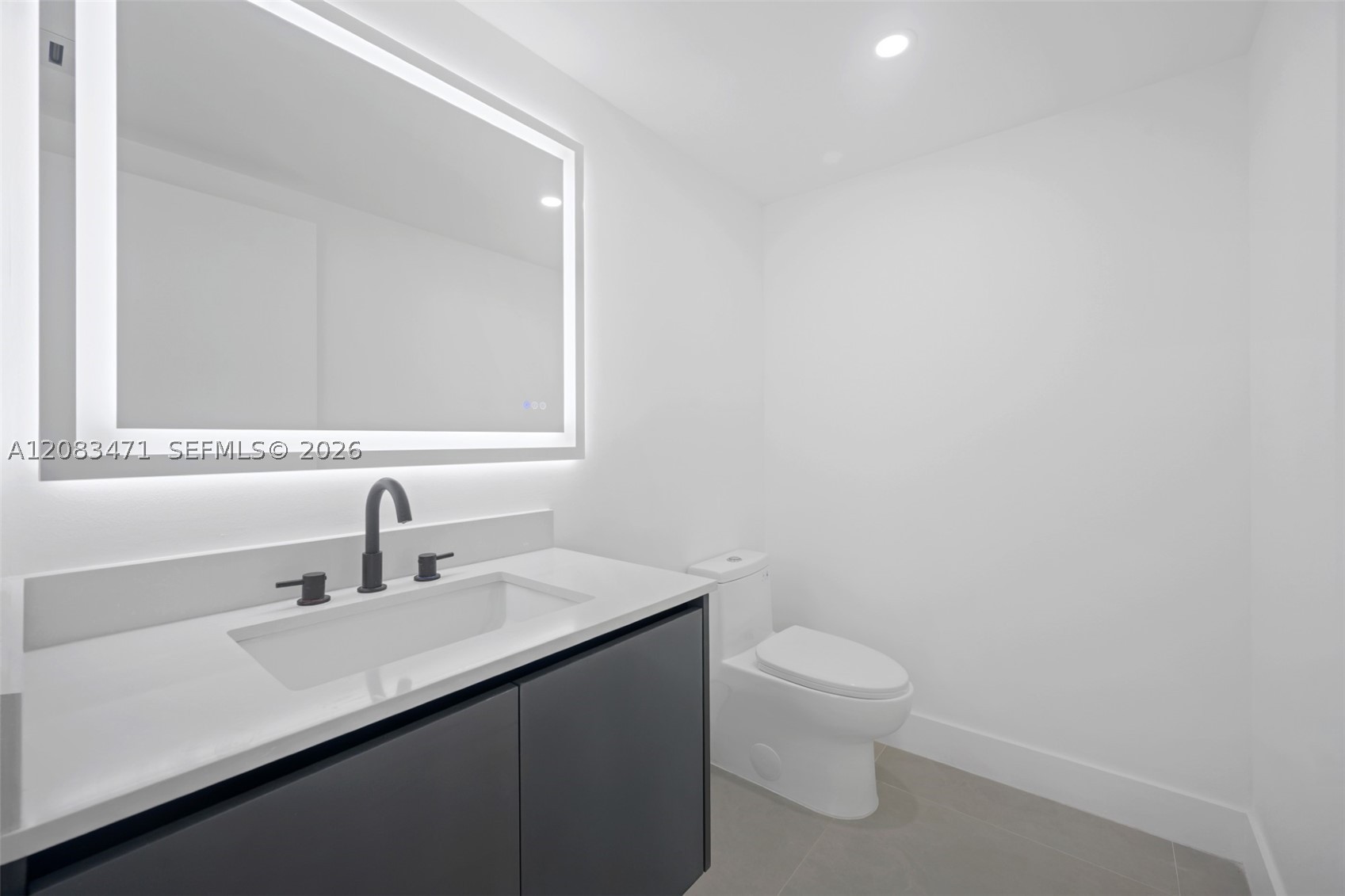 20281 E Country Club Dr #1008, Aventura FL 33180