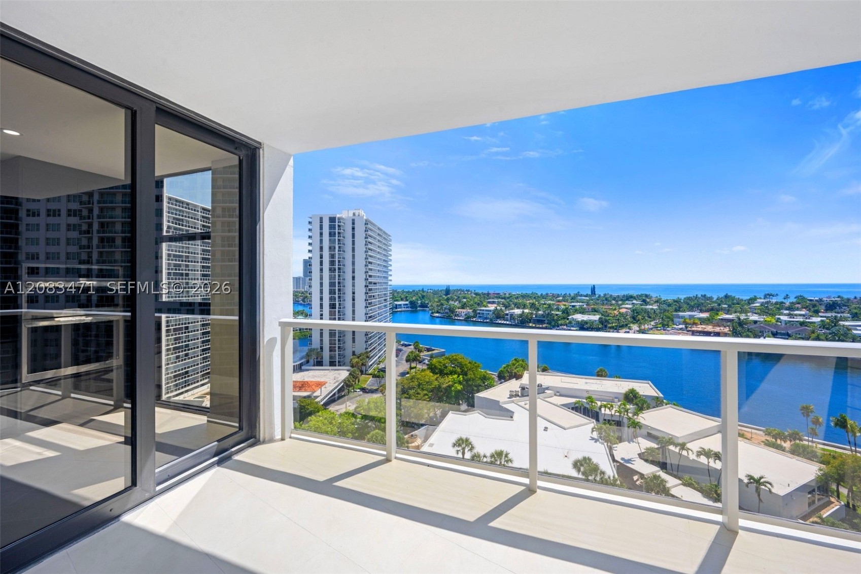20281 E Country Club Dr #1008, Aventura FL 33180