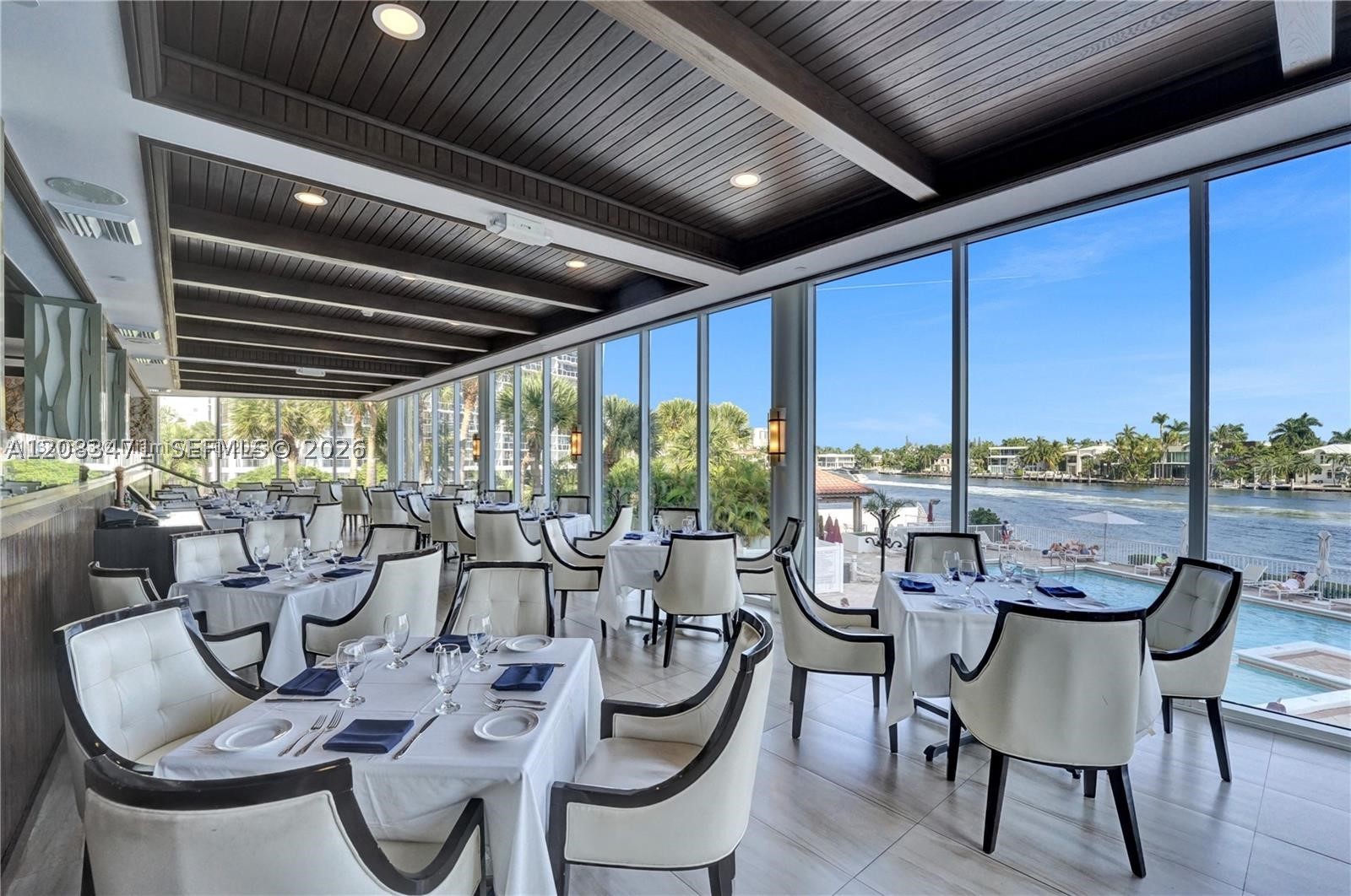 20281 E Country Club Dr #1008, Aventura FL 33180