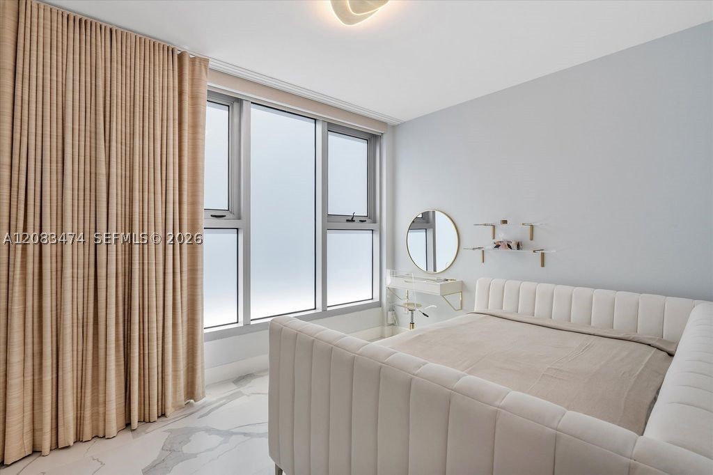 6899 Collins Ave #1008, Miami Beach FL 33141