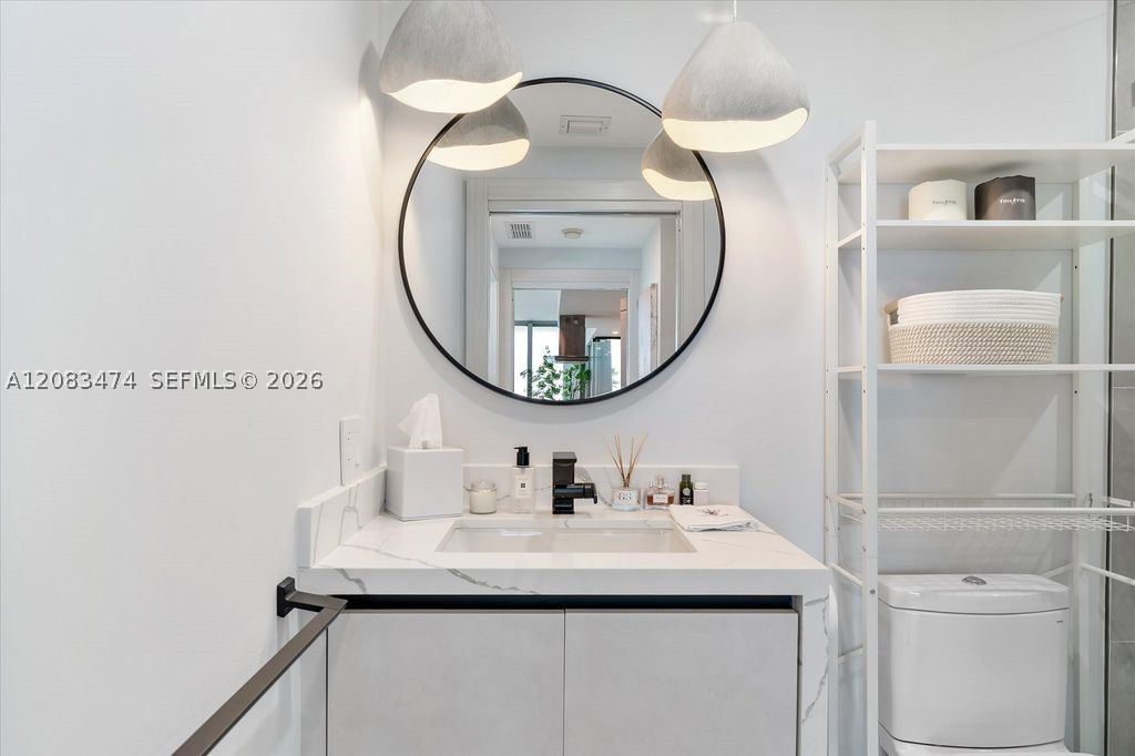 6899 Collins Ave #1008, Miami Beach FL 33141