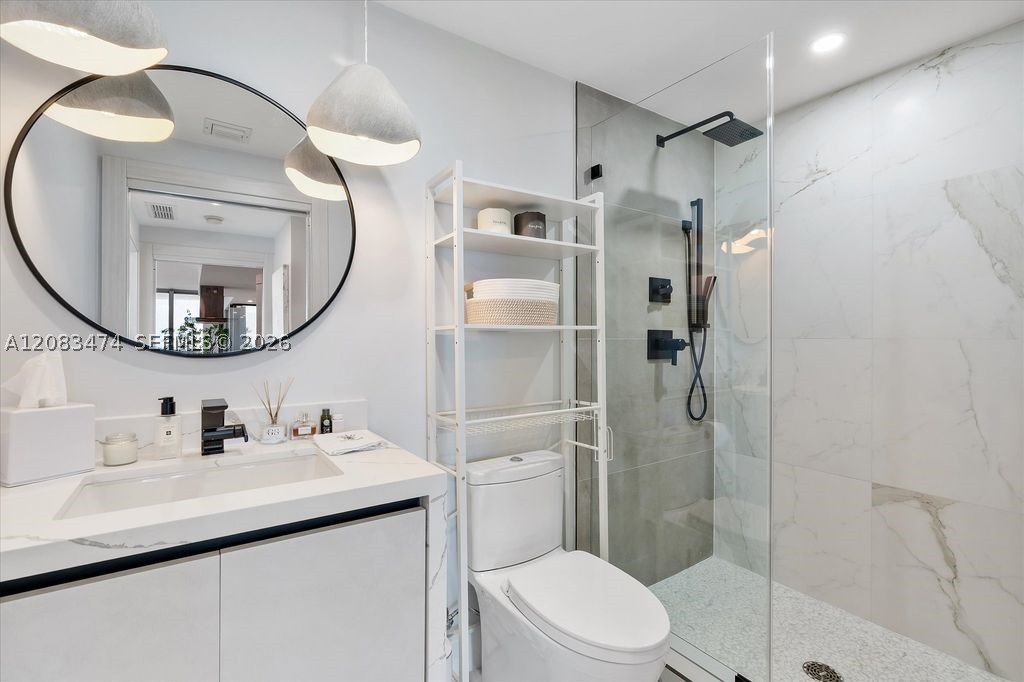 6899 Collins Ave #1008, Miami Beach FL 33141