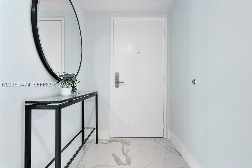 6899 Collins Ave #1008, Miami Beach FL 33141