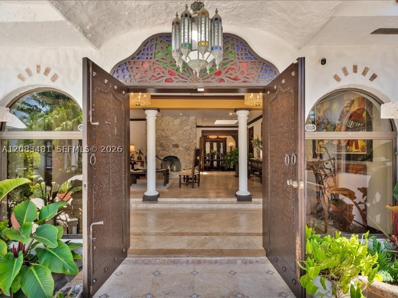 1150 N Biscayne Point Rd, Miami Beach FL 33141