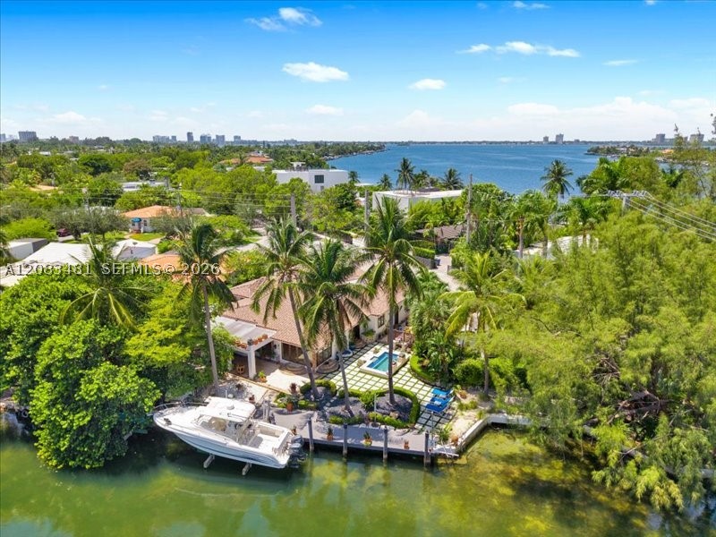 1150 N Biscayne Point Rd, Miami Beach FL 33141