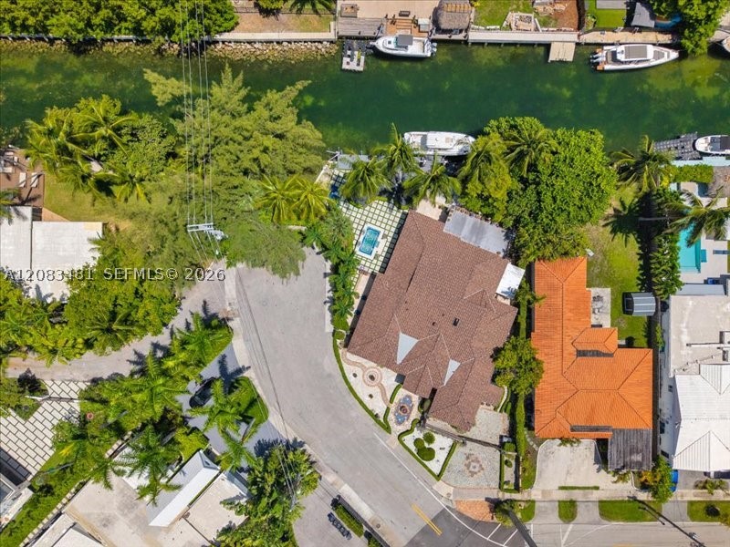 1150 N Biscayne Point Rd, Miami Beach FL 33141
