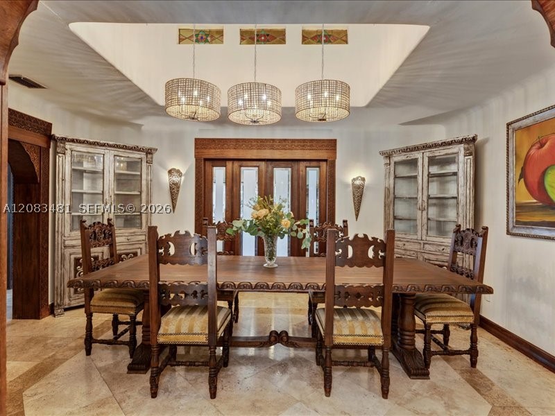 1150 N Biscayne Point Rd, Miami Beach FL 33141