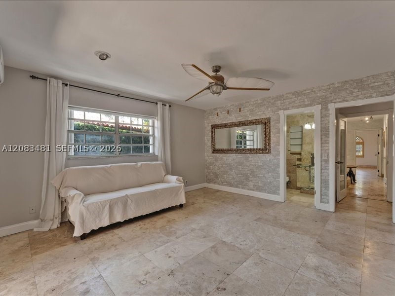 1150 N Biscayne Point Rd, Miami Beach FL 33141