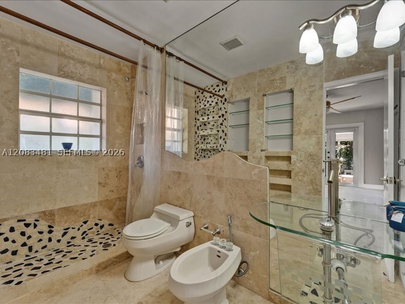1150 N Biscayne Point Rd, Miami Beach FL 33141