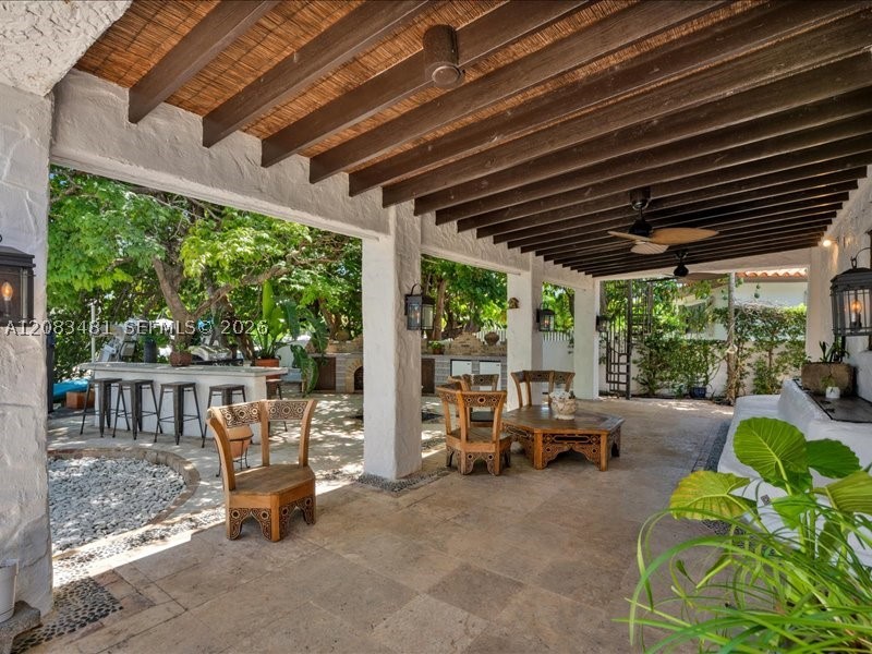 1150 N Biscayne Point Rd, Miami Beach FL 33141