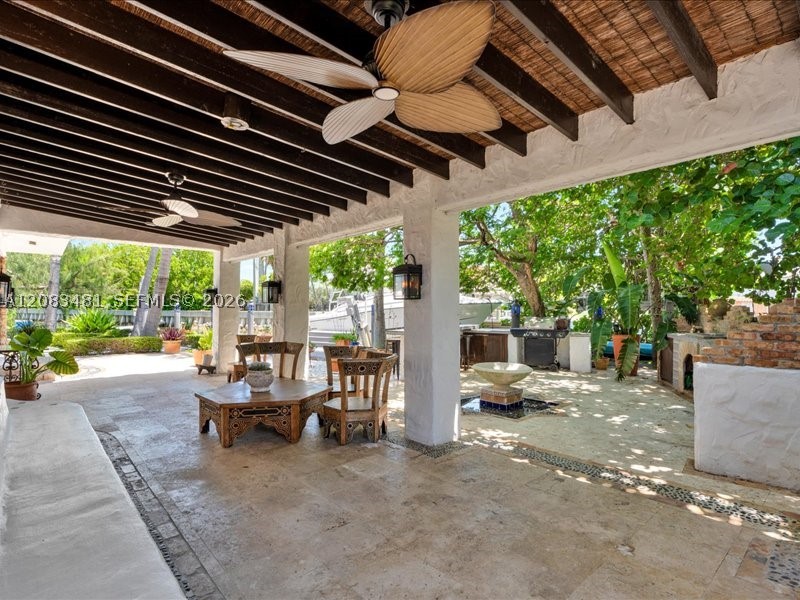 1150 N Biscayne Point Rd, Miami Beach FL 33141