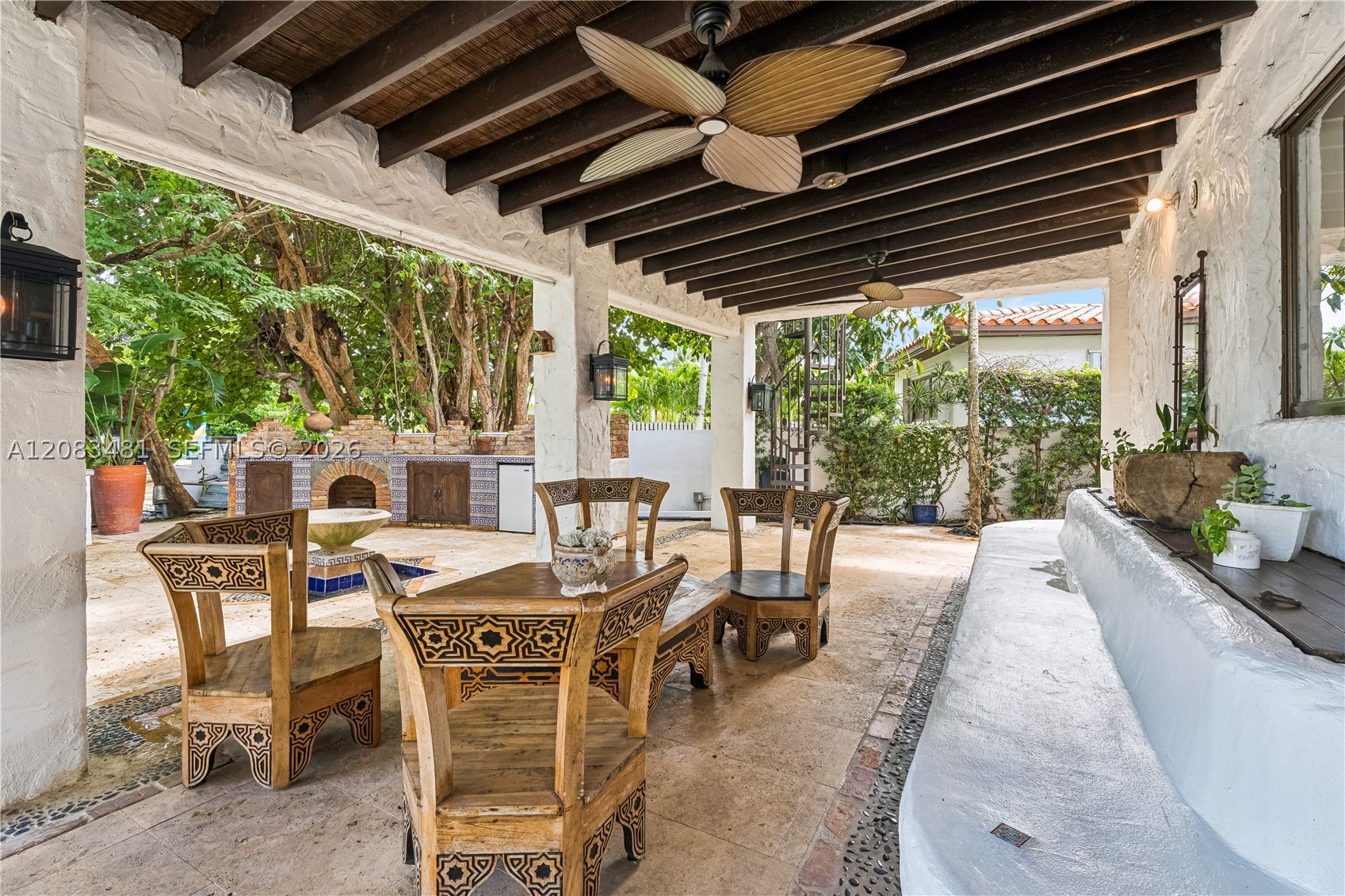 1150 N Biscayne Point Rd, Miami Beach FL 33141