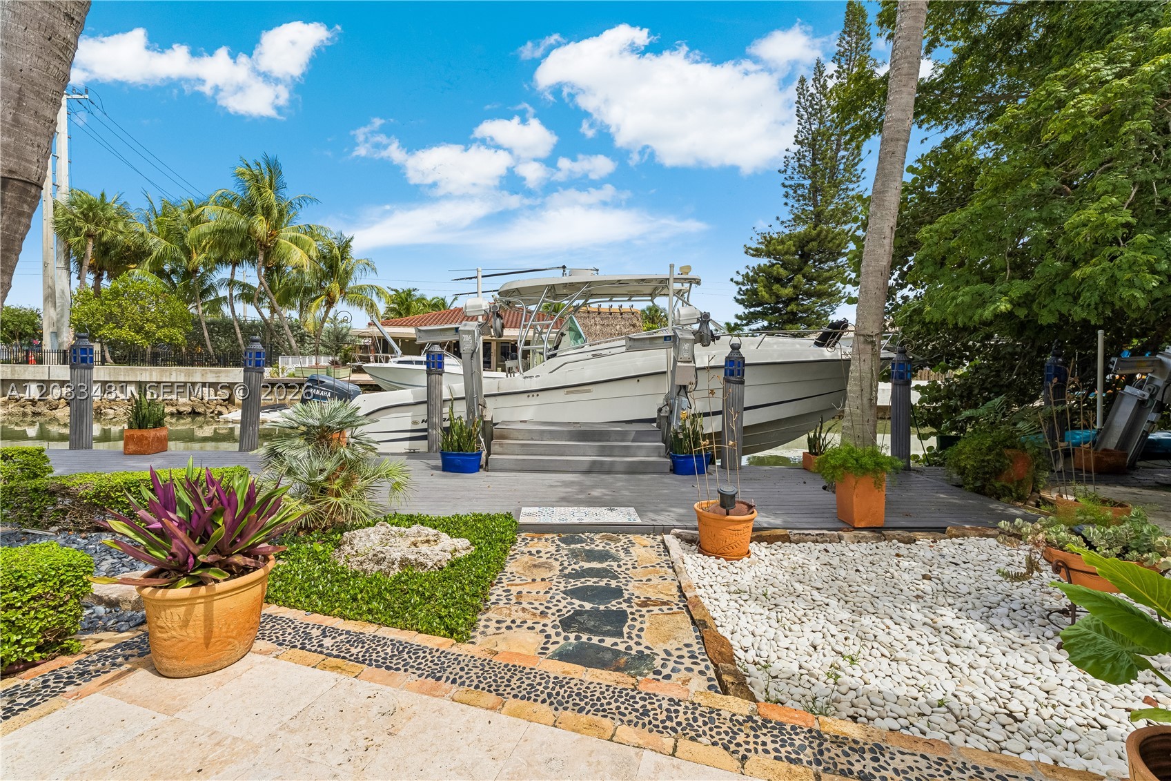 1150 N Biscayne Point Rd, Miami Beach FL 33141