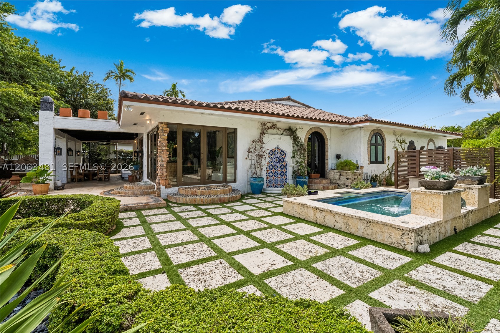 1150 N Biscayne Point Rd, Miami Beach FL 33141