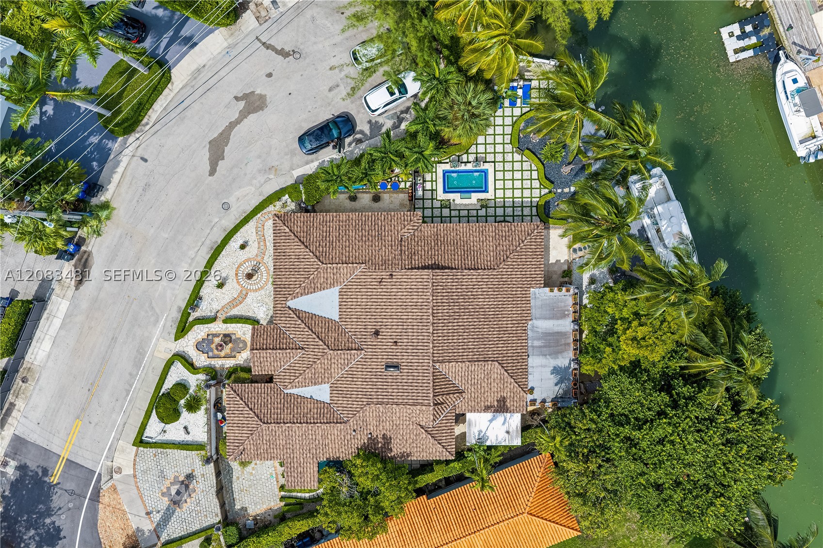 1150 N Biscayne Point Rd, Miami Beach FL 33141
