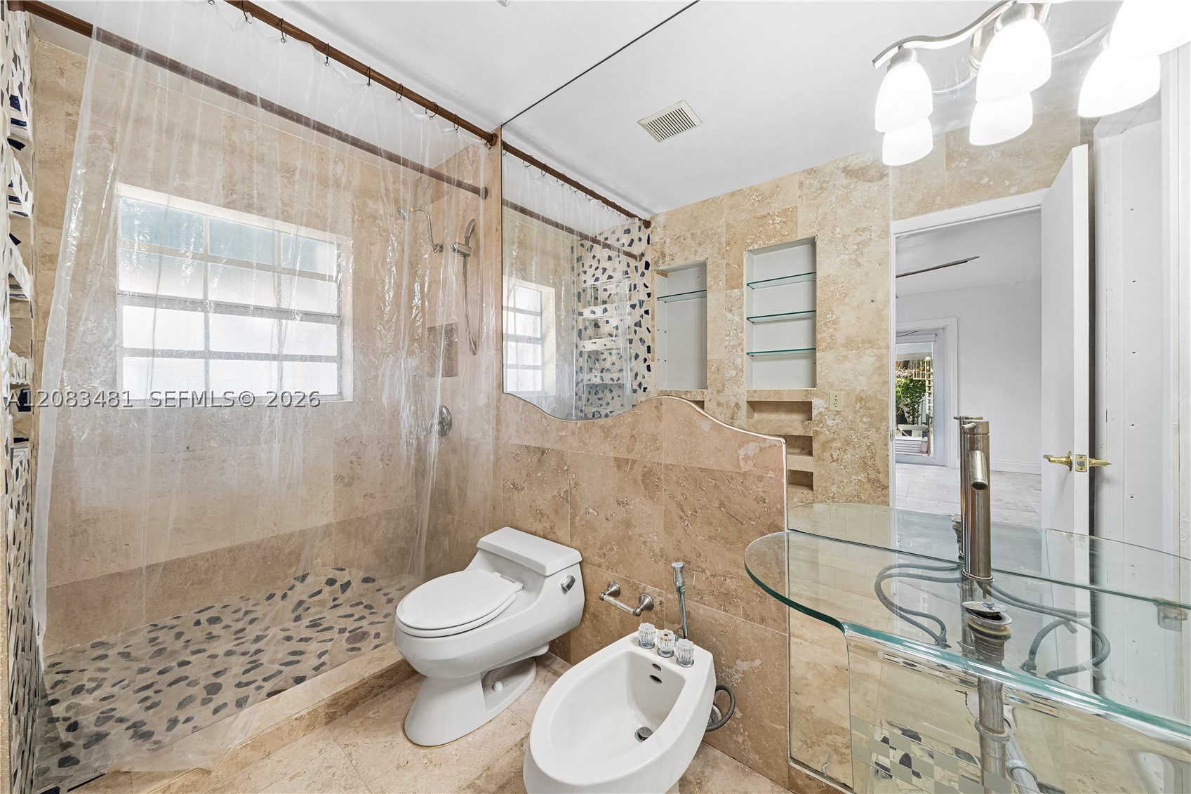 1150 N Biscayne Point Rd, Miami Beach FL 33141