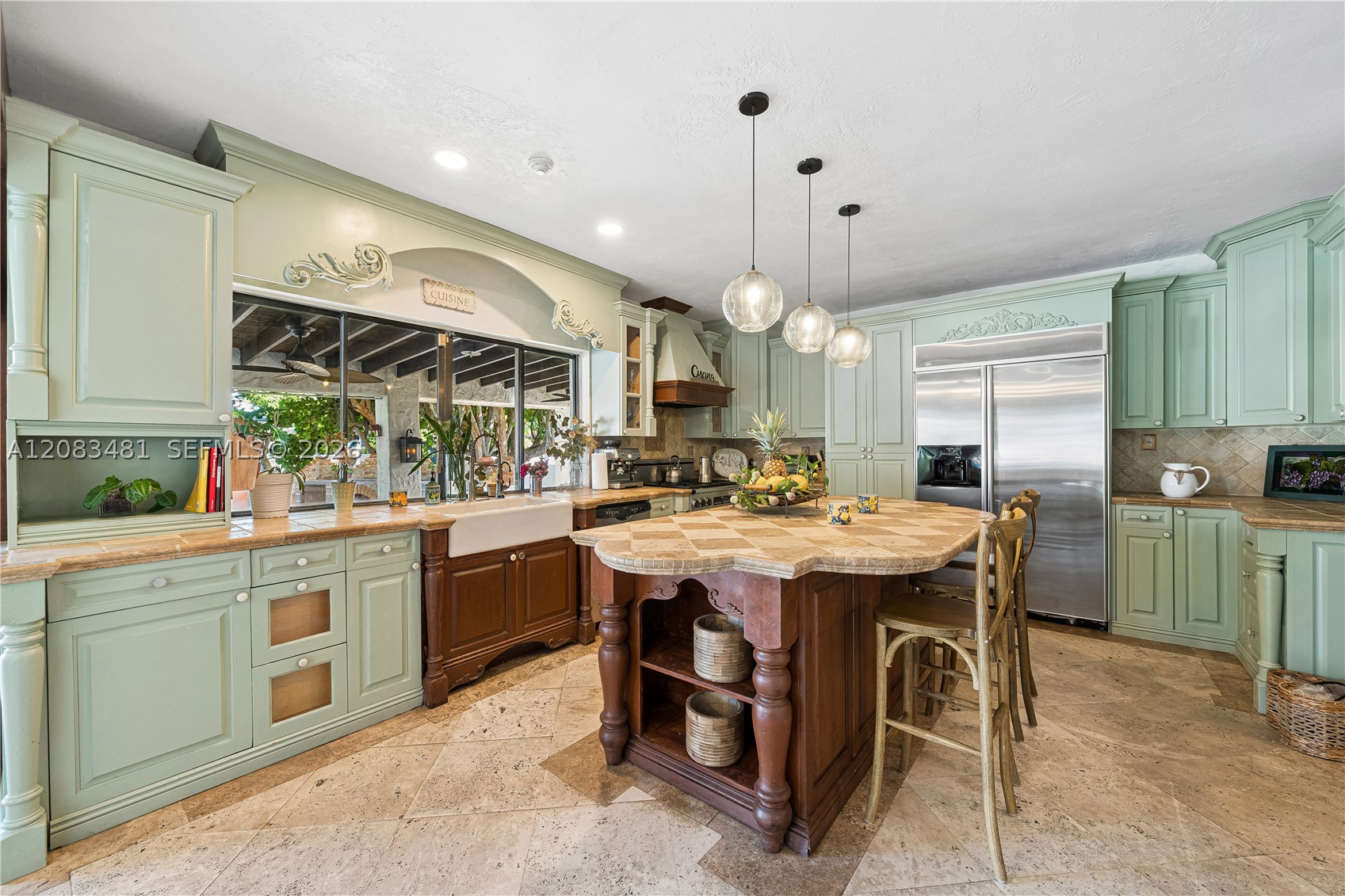1150 N Biscayne Point Rd, Miami Beach FL 33141