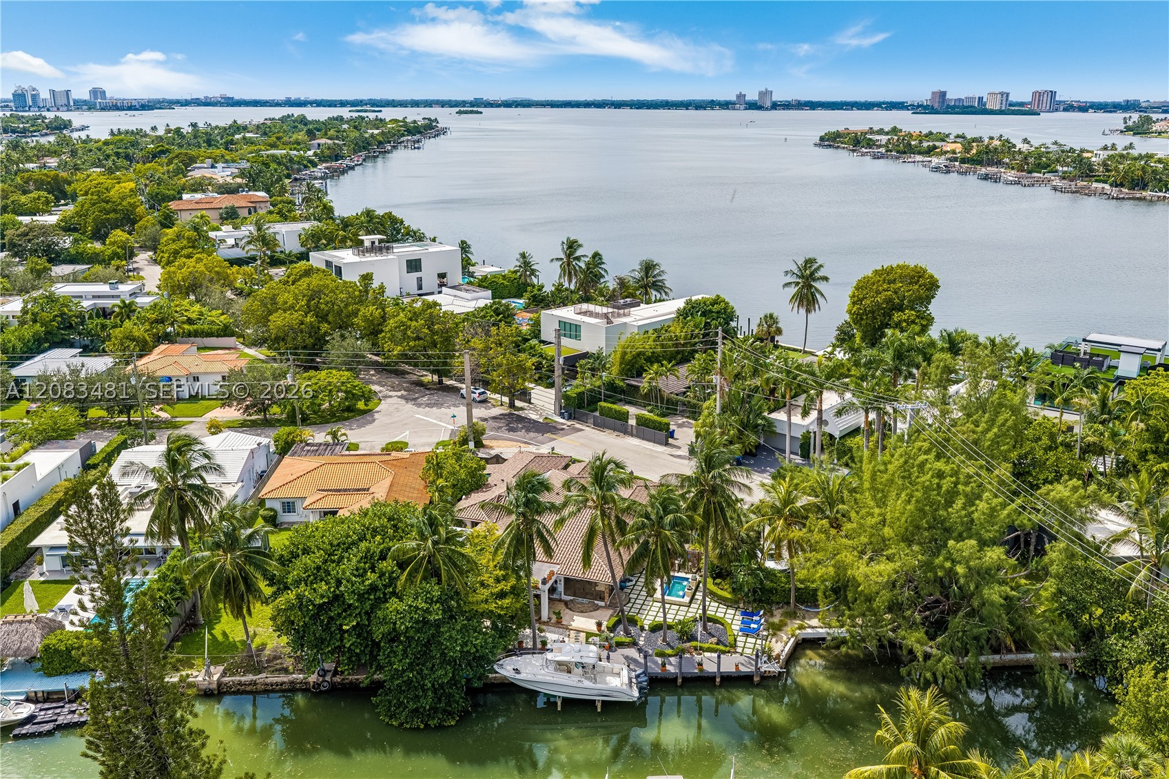 1150 N Biscayne Point Rd, Miami Beach FL 33141