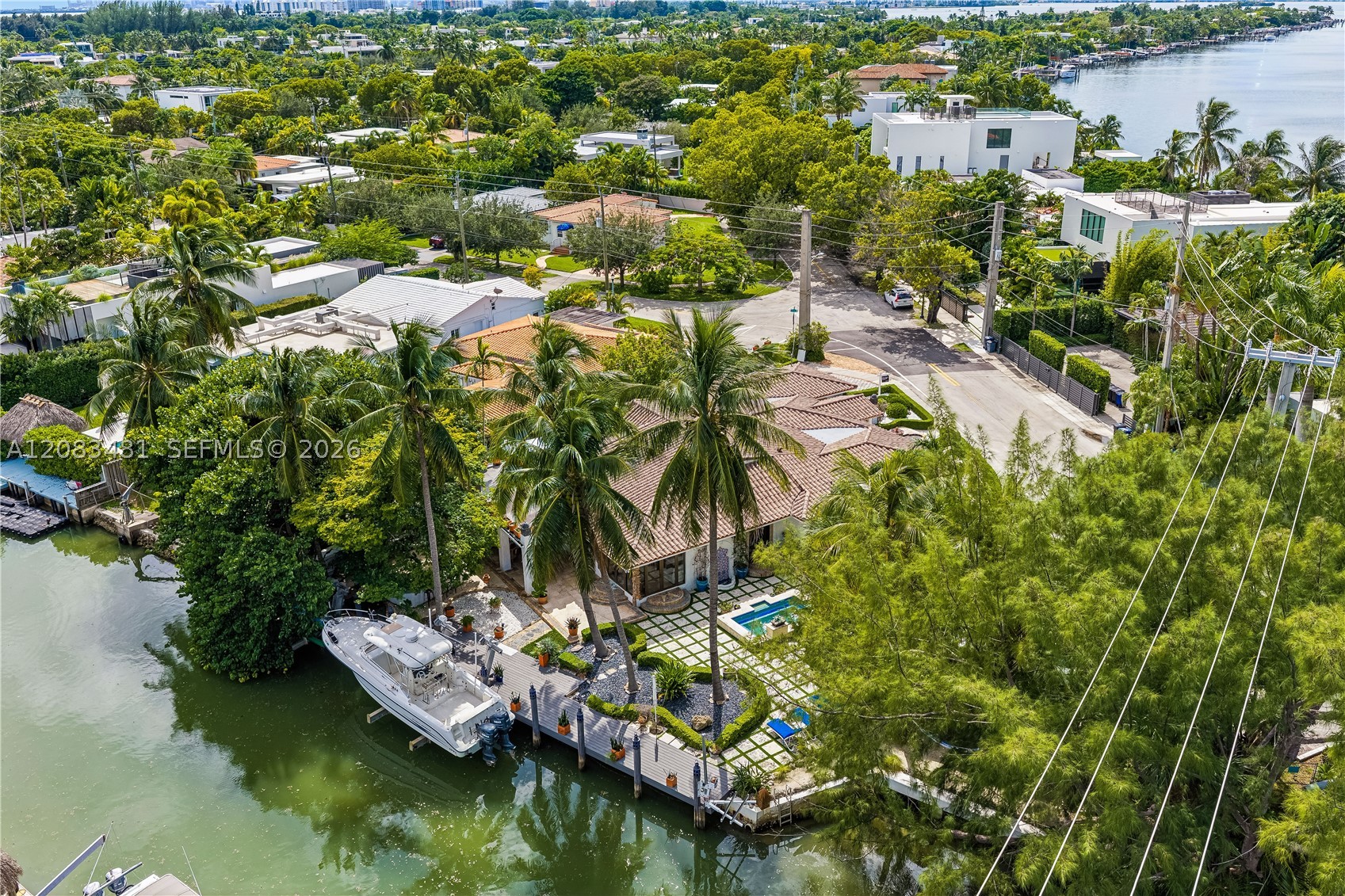 1150 N Biscayne Point Rd, Miami Beach FL 33141